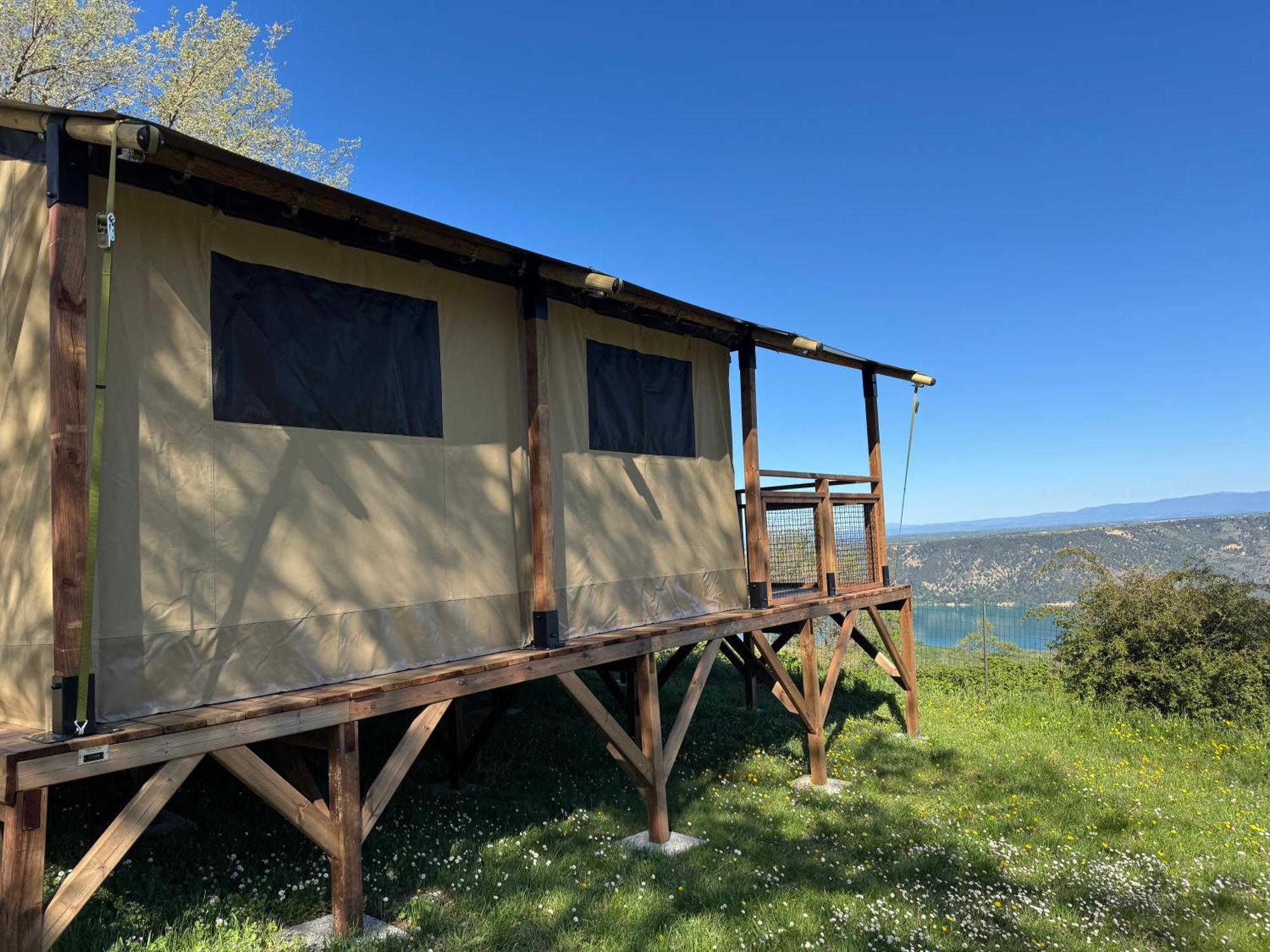 Campasun Camping De L'Aigle Aiguines Ngoại thất bức ảnh